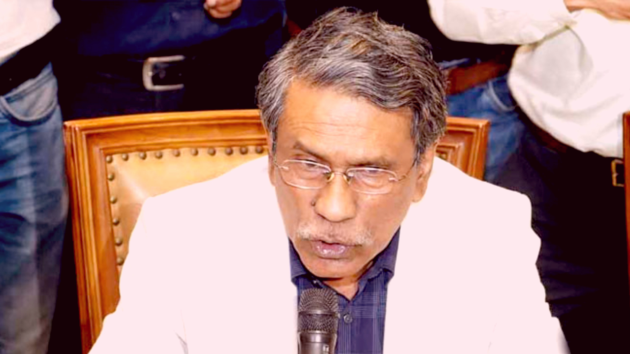 দীর্ঘদিন ধরে গণতান্ত্রিক আন্দোলনের ক্ষেত্রে বিএনপির বিশাল ভূমিকা রয়েছে-ড. আলী রীয়াজ-newsedge24