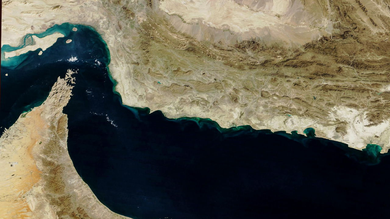 হরমুজ প্রণালি-hormuz strait-newsedge24