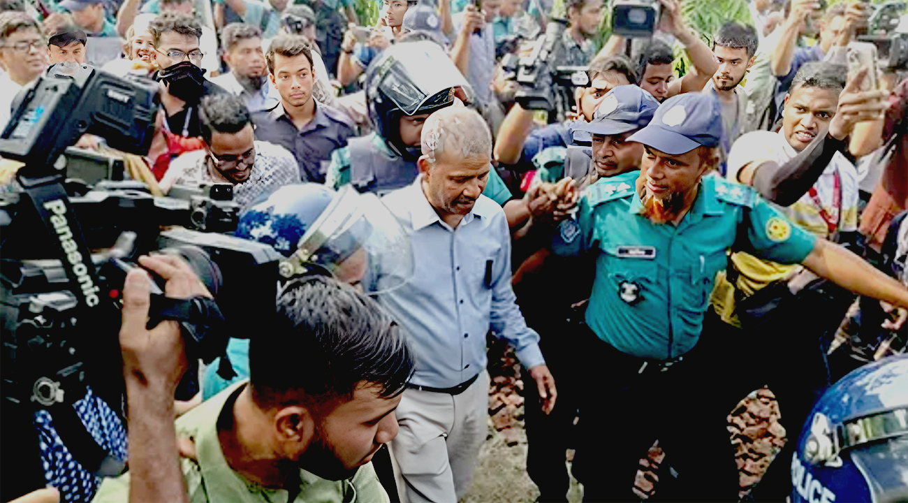 দিনভর অবরুদ্ধ থাকার পর উপদেষ্টাদের ক্যাম্পাস ত্যাগ-newsedge24