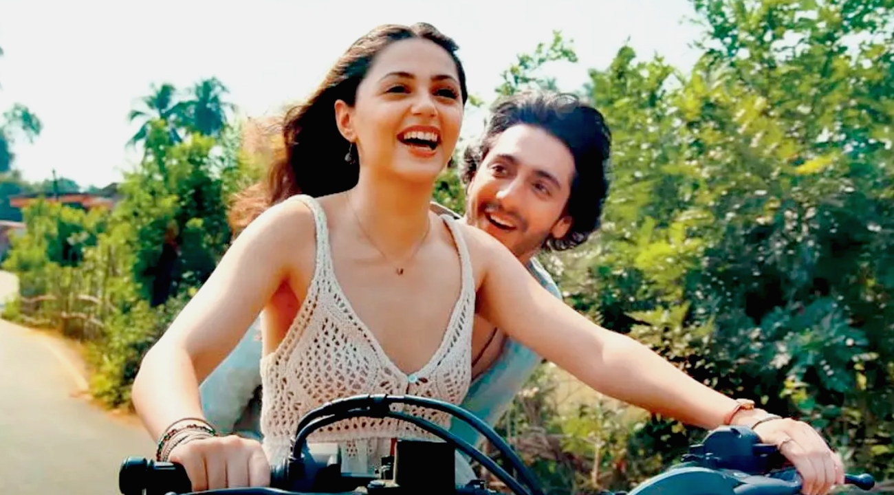প্রথম দিনেই বক্স অফিসে ঝড় তুললো ‘সাইয়ারা’-newsedge24