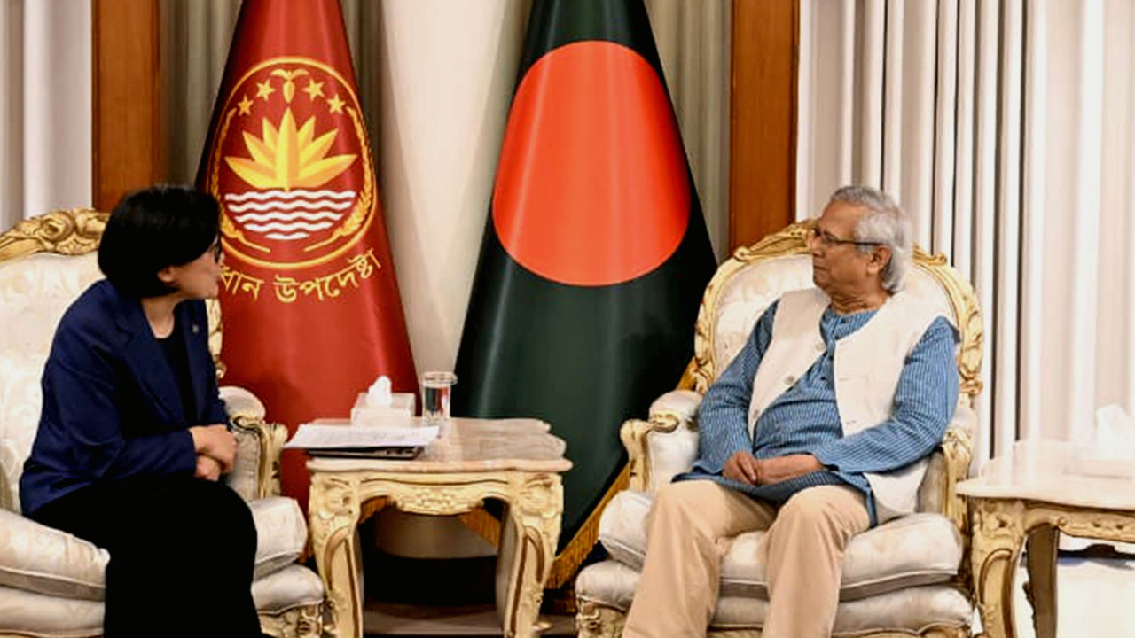 প্রধান উপদেষ্টা-মুহাম্মদ ইউনূস- চীন- এক্সিম ব্যাংক-ভাইস-প্রেসিডেন্ট-ইয়াং ডংনিং -newsedge4