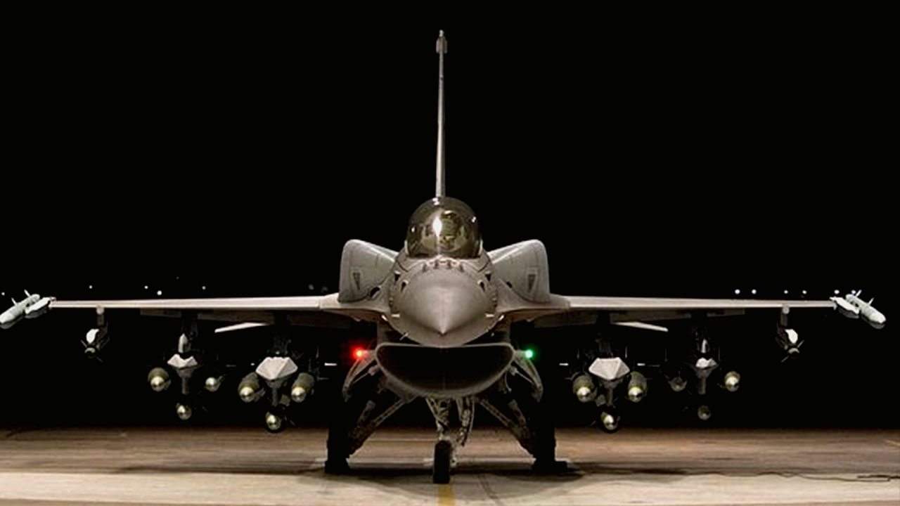 এফ-১৬ যুদ্ধবিমান-newsedge4