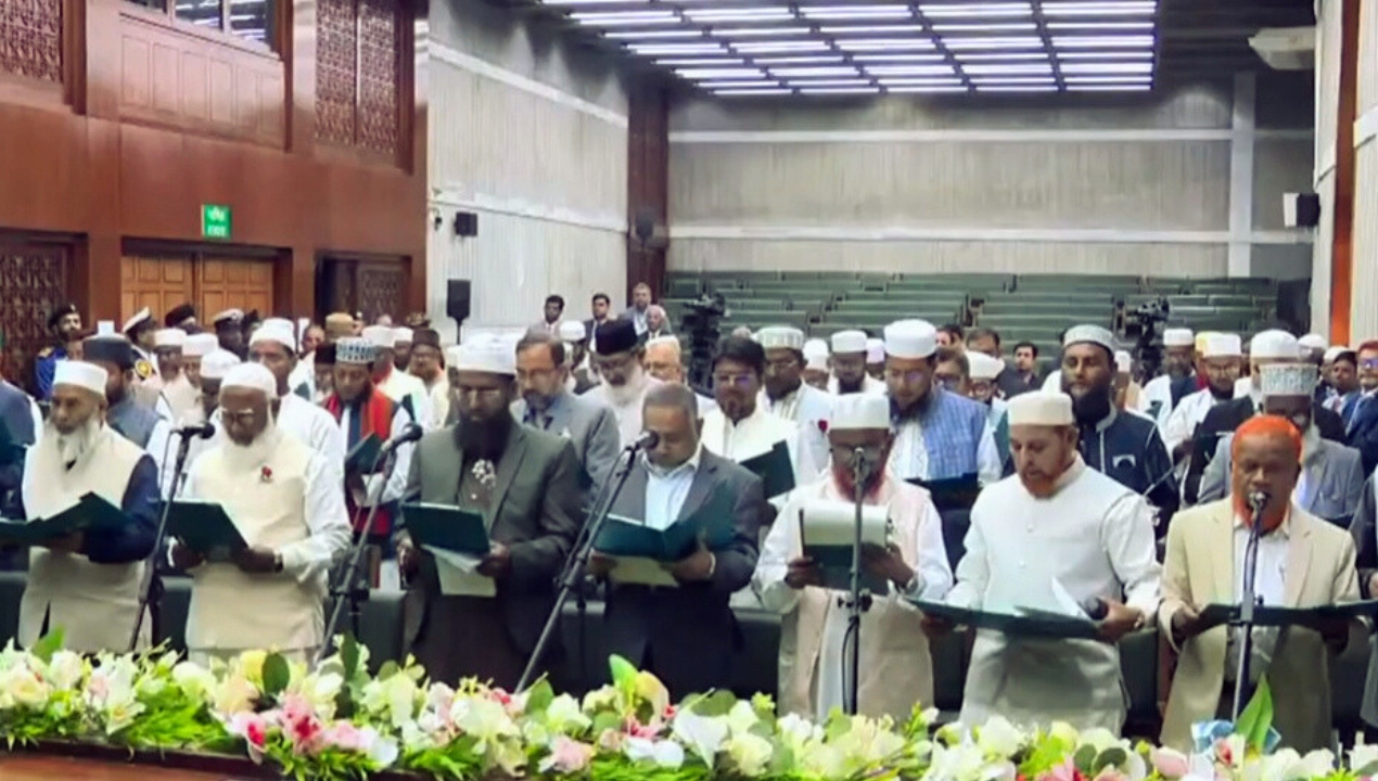 সংসদ সদস্য ও 'জাতীয় সনদ', দ্বৈত শপথ জামায়াতের