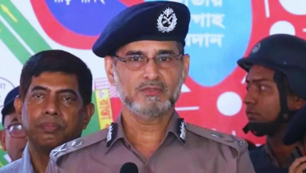 রাজধানীতে ১৭২০টি ঈদ জামাত: নিশ্ছিদ্র নিরাপত্তায় উৎসব পালনের প্রস্তুতি ডিএমপির