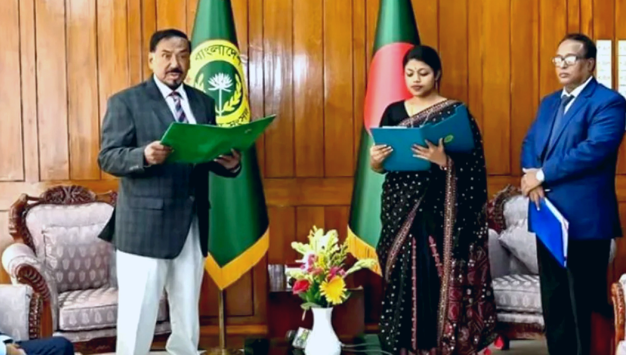 শপথ নিলেন নুসরাত তাবাসসুম-newsedge24